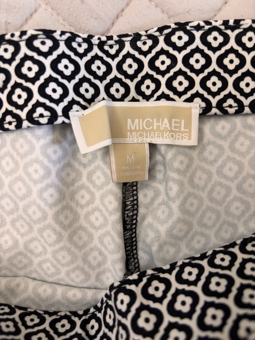 Michael KORS Black and White Geometric Slim Pants M